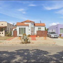 Los Angeles, 1930's Spanish-style bungalow