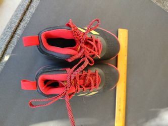Kids Adidas Shoes Size 12K Very Nice Condition