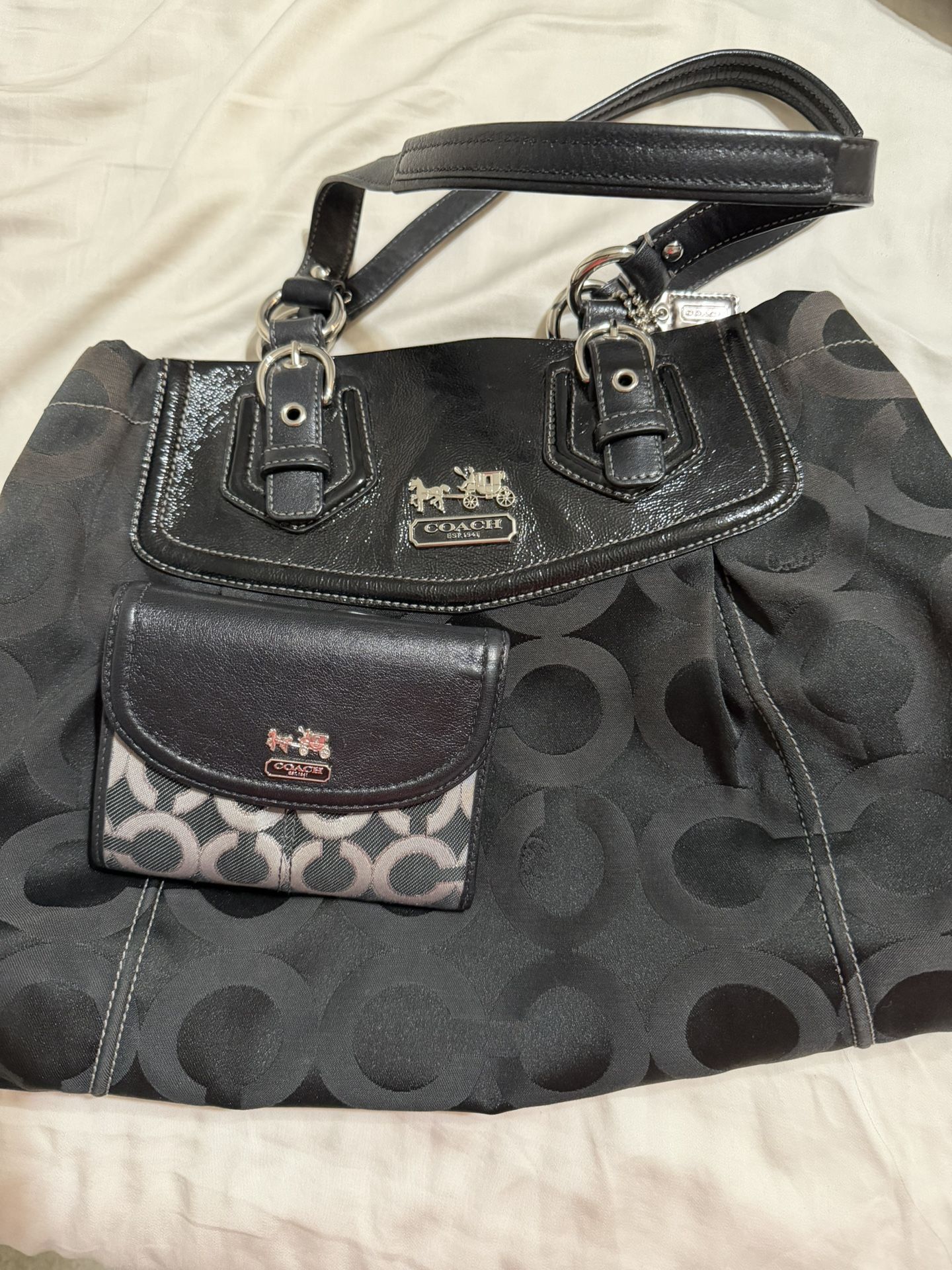 Coach Wallet And Purse