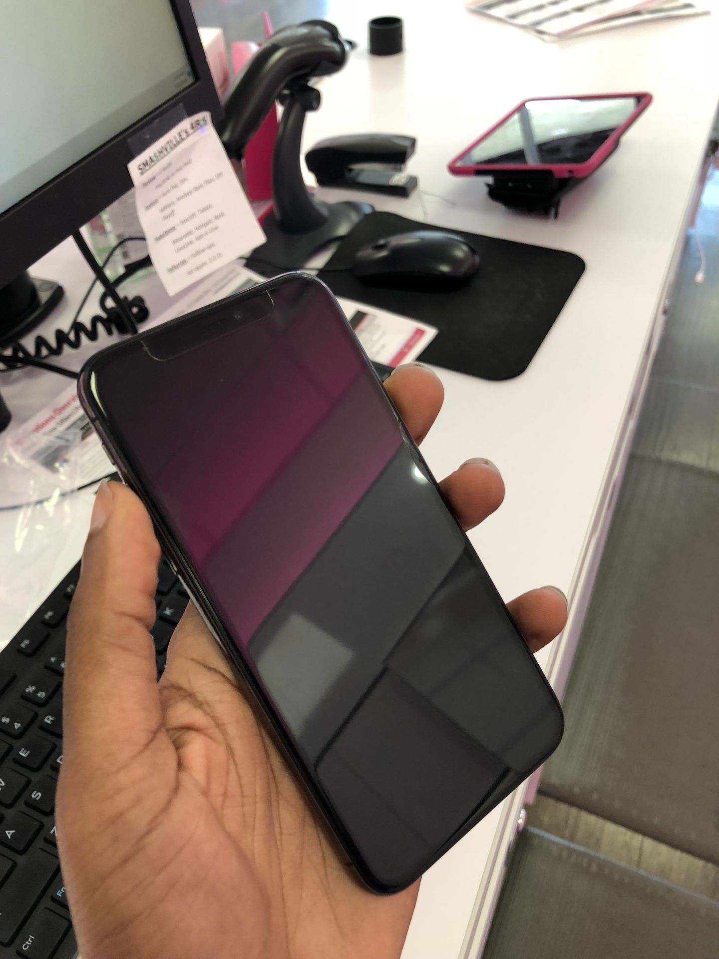 Apple iPhone X (Unlocked)