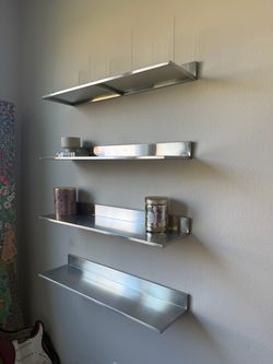 Floating wall shelves