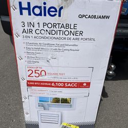 Air Conditioner And Dehumidifier Brand new 