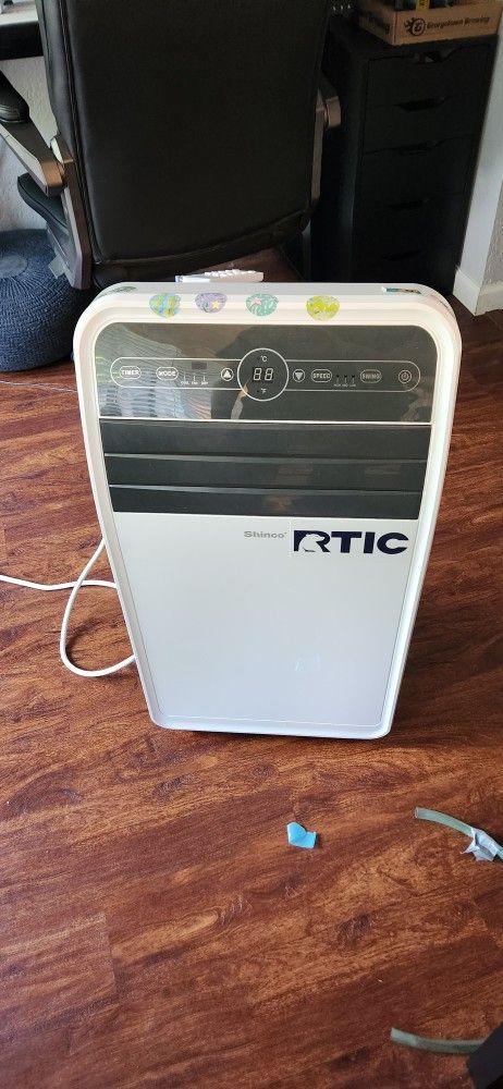 Portable AC DOESNT BLOW COLD