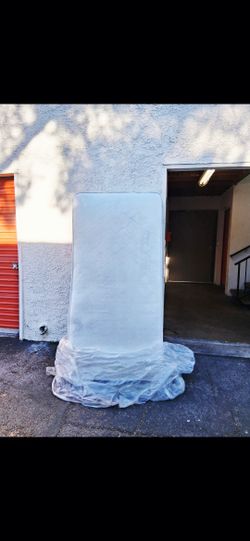 Thick Twin Size Mattress Pickup Between 2;00-10:45 Rainbow/charleston Pickup Between 2;00-10:45 Rainbow/charleston Cash Only Read Description 