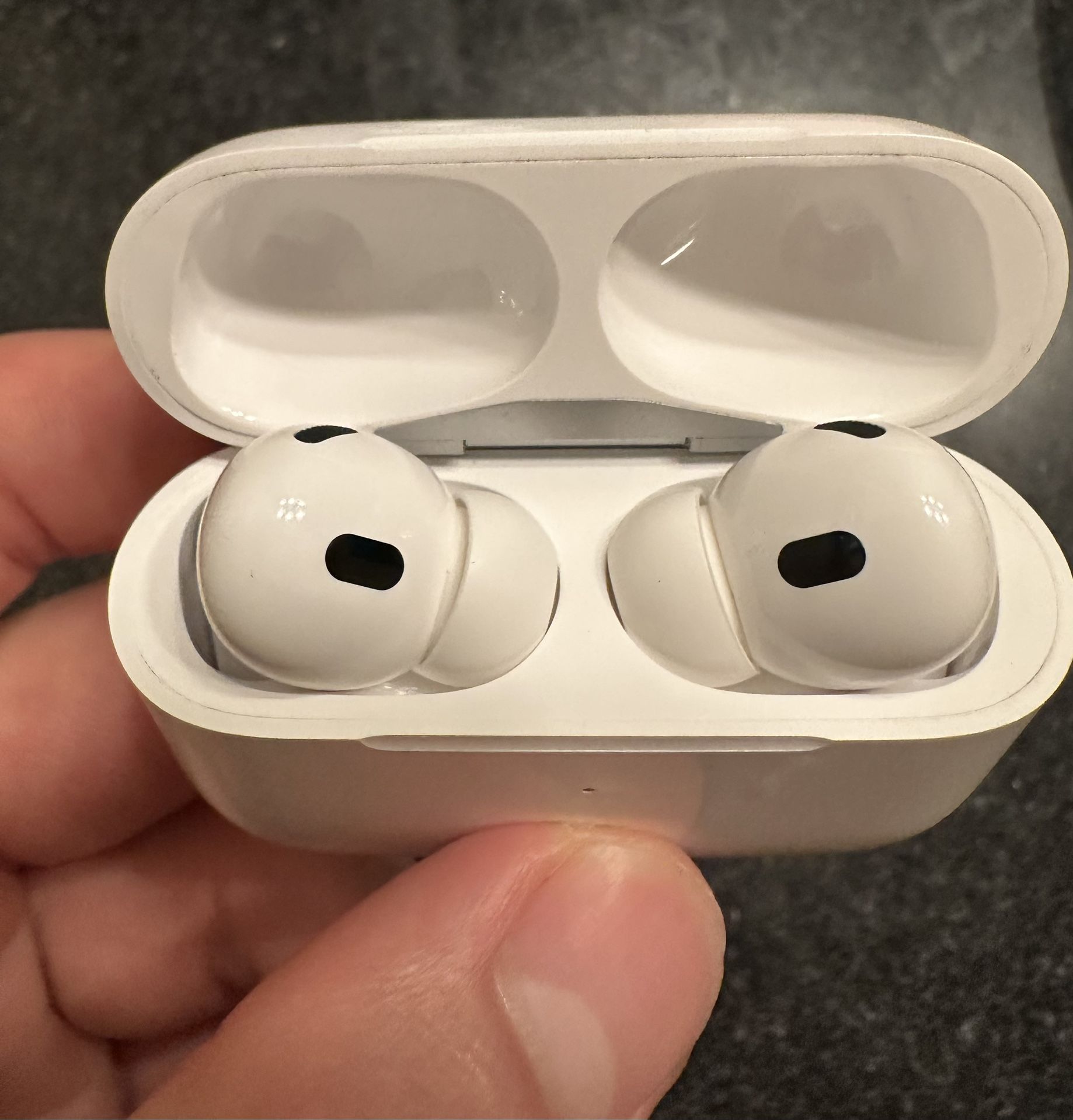 Apple AirPods Pro - Noise-Canceling Wireless Earbuds