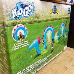 20ft Giant Sea Serpent Kids Inflatable Sprinkler, New in Box
