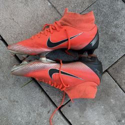 CR7 Mercurial Superfly 360