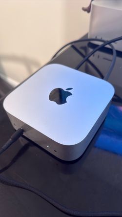 M4 Pro Mac mini 24gb ram 512gb with apple care + and free case