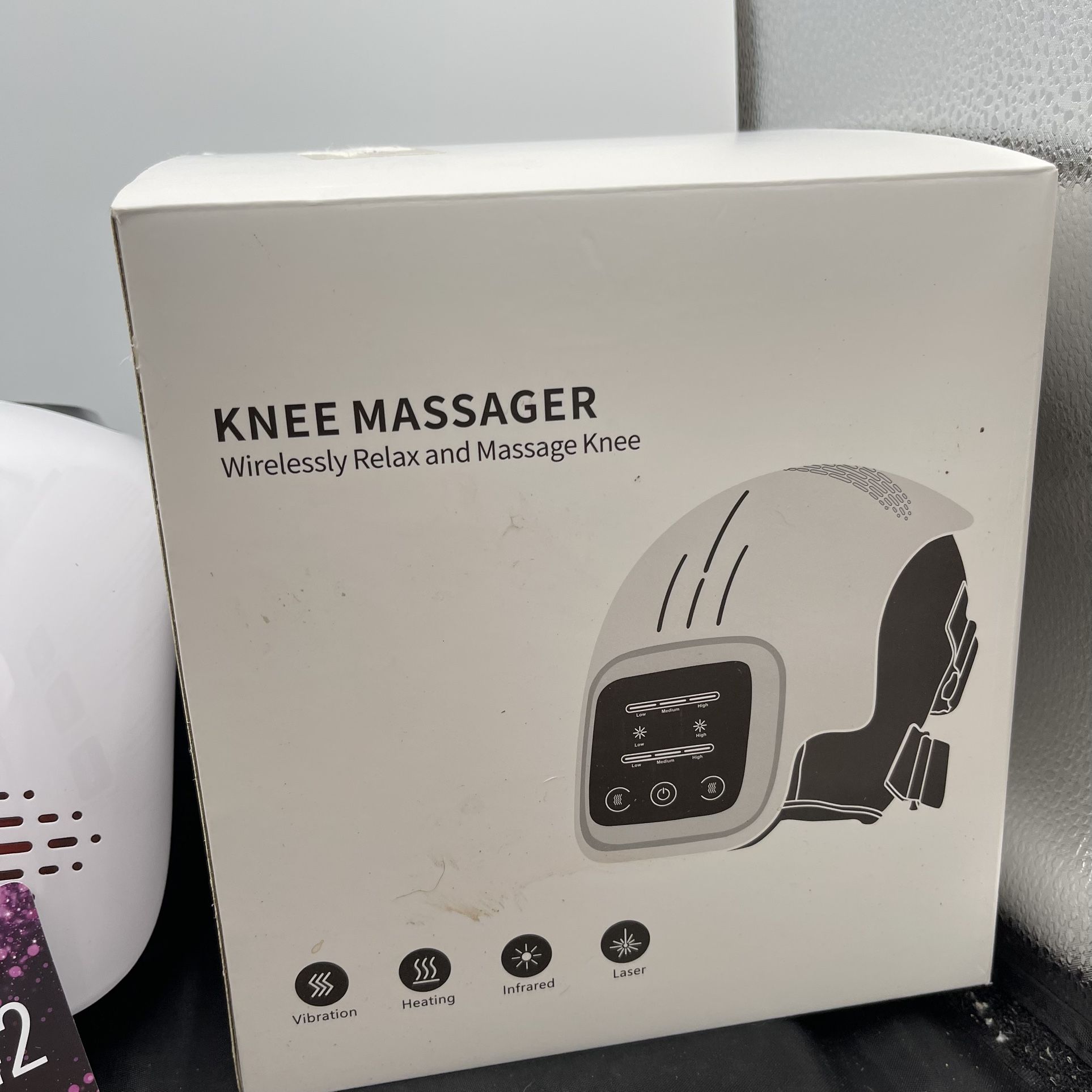 KNEE MASSAGER WIRELESS CORDLESS INFRARED HEAT / VIBRATION NEW
