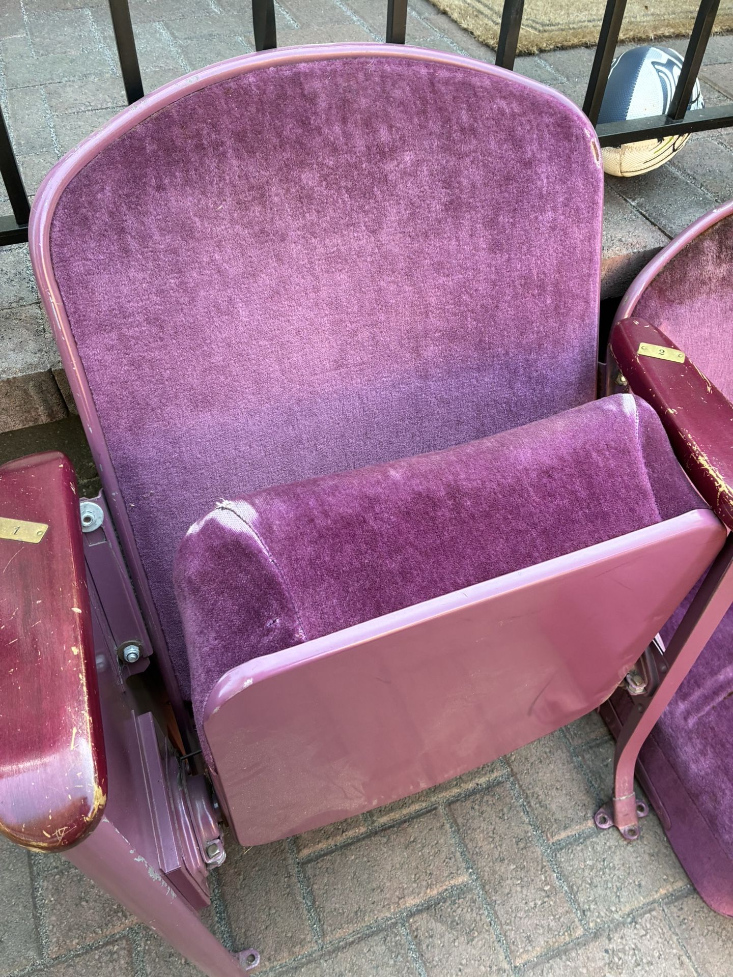 FREE Theatre Seats! (Pantages Before Remodel)