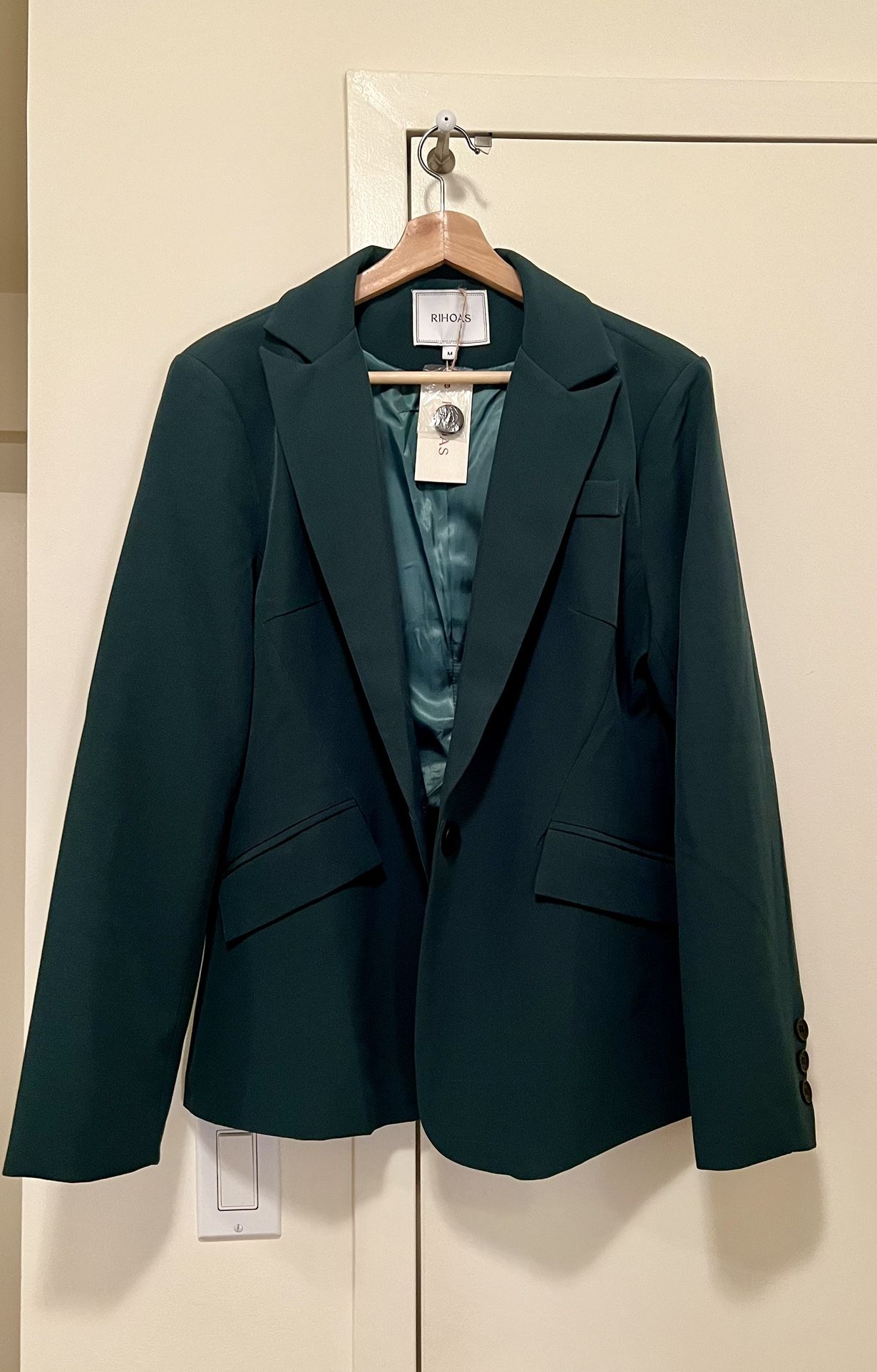 Green Blazer With Shoulder Pads