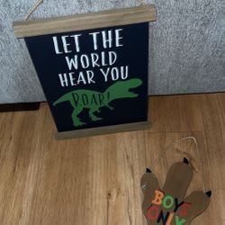 Dinosaur Decor 