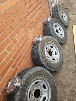 285/70/r17 2016 Ford F250