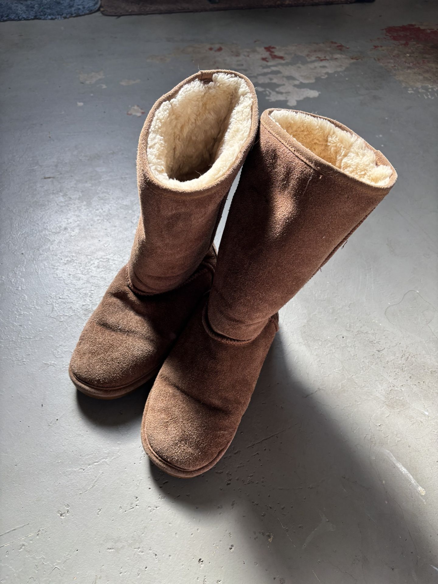 Bearpaw Uggs Boots Tall Size 9