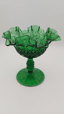 Rare Vintage Fenton Emerald Green Glass Compote With A Diamond Pattern