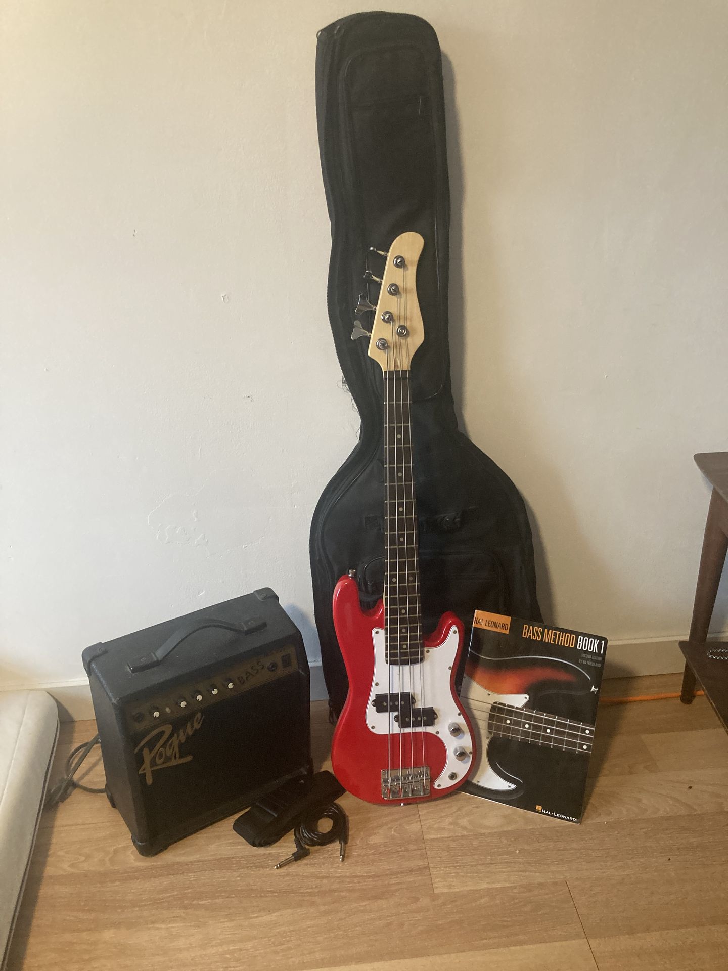 Kids electric guitar with amp and case