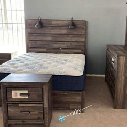 Carter Brown Queen Bedroom Furniture Set| 4 Piece ( Dresser, Nightstand,Mirror, Bed) @ Fast Delivery 🚚