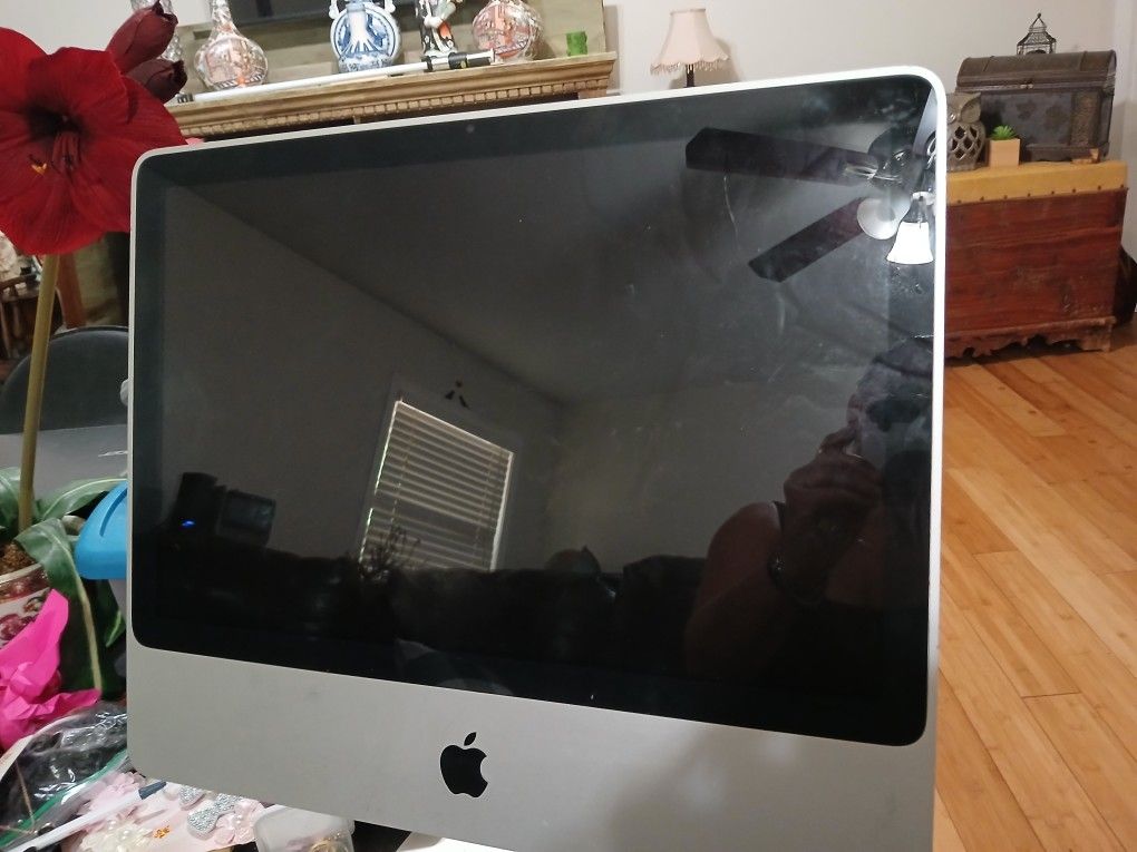 Apple Monitor