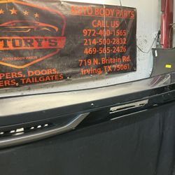 FORD EXPEDITION 2025-2026 REAR BUMPER OEM