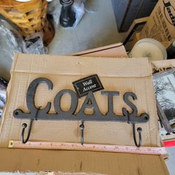 COAT CAST IRON 3 HOOK RACK