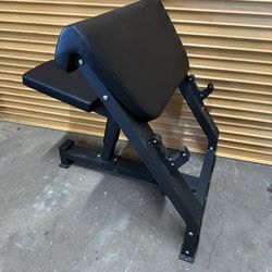 Preacher Curl Weight Bench- Extra Wide Pad- Excellent Condition - Gym Equipment 