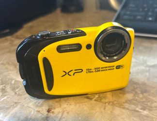 Digital Camera (Waterproof)