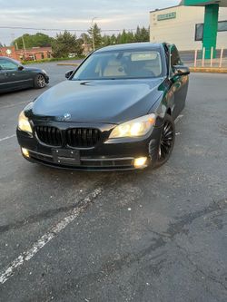 2013 BMW 740