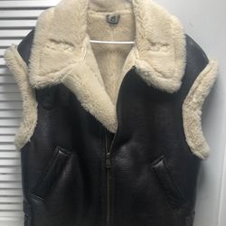 WOMENS FUR COAT/VEST