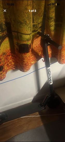Electric scooter works like new but some scratches