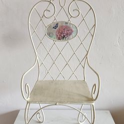 Vintage decorative metal chair.