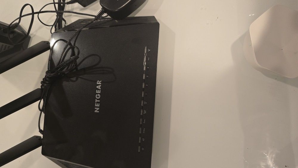 NetGear NightKawk Modem & Router Plus Xfinity WIFI Extender
