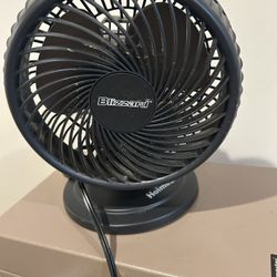 9 Inch 2 Speed Oscillating Desk fan