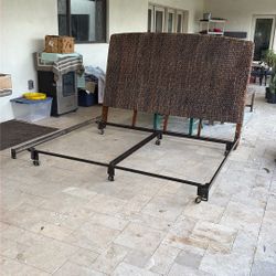 Pottery Barn King Size Headboard With Metal Frame Seagrass