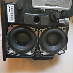 Bose Subwoofer Speaker box
