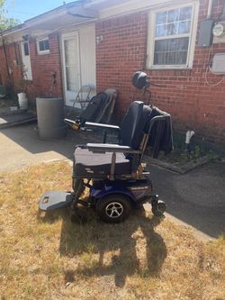 Invacare Vision Ultra HD Power Wheelchair