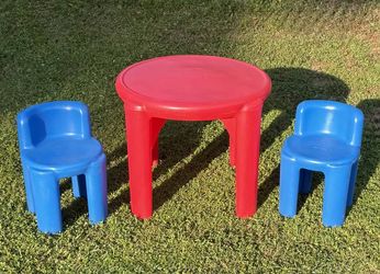 Little Tikes Bright N Bold Table And Chairs Toddlers Play Time