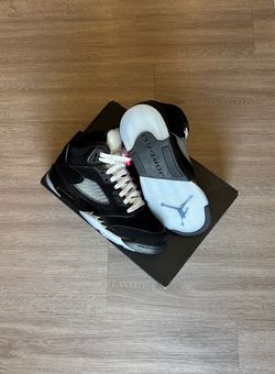 Air Jordan 5 Black Metallic Reimagined