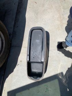 Suburban Chevrolet center console custom speaker