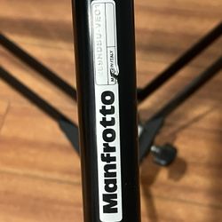 Manfrotto 24’ super high Video Camera Sports aluminum stand