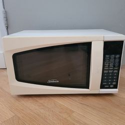 🔥 WORKING Microwave Kitchen Home Appliance 18"

Good overall preowned condition