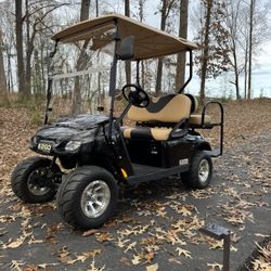 2018 E-Z Go Valor 