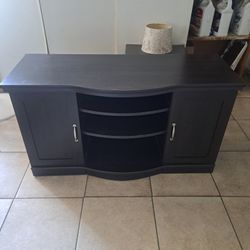 Tv Stand 47 long  25 tall 