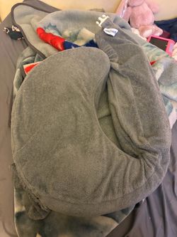 nursing pillow