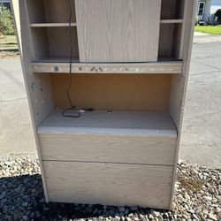 cabinet/ shelf / dresser / nightstand