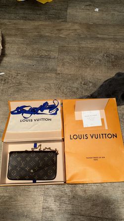 Louis Vuitton Shoulder Bag