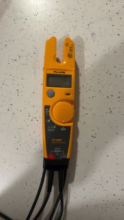 Fluke electrical tester