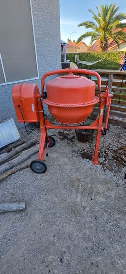 Cement mixer