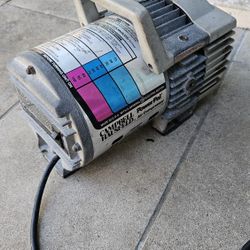 Air compressor