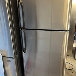 Frigidaire Refrigerator