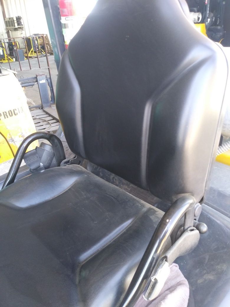 Forklift seat